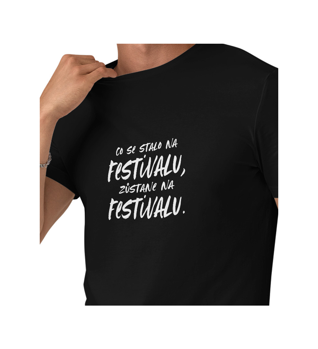 Černé pánské tričko – Co se stane na festivalu