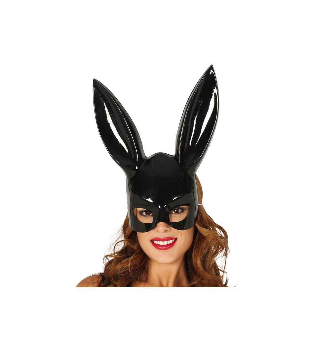 Polomaska ve stylu „playboy králíka“