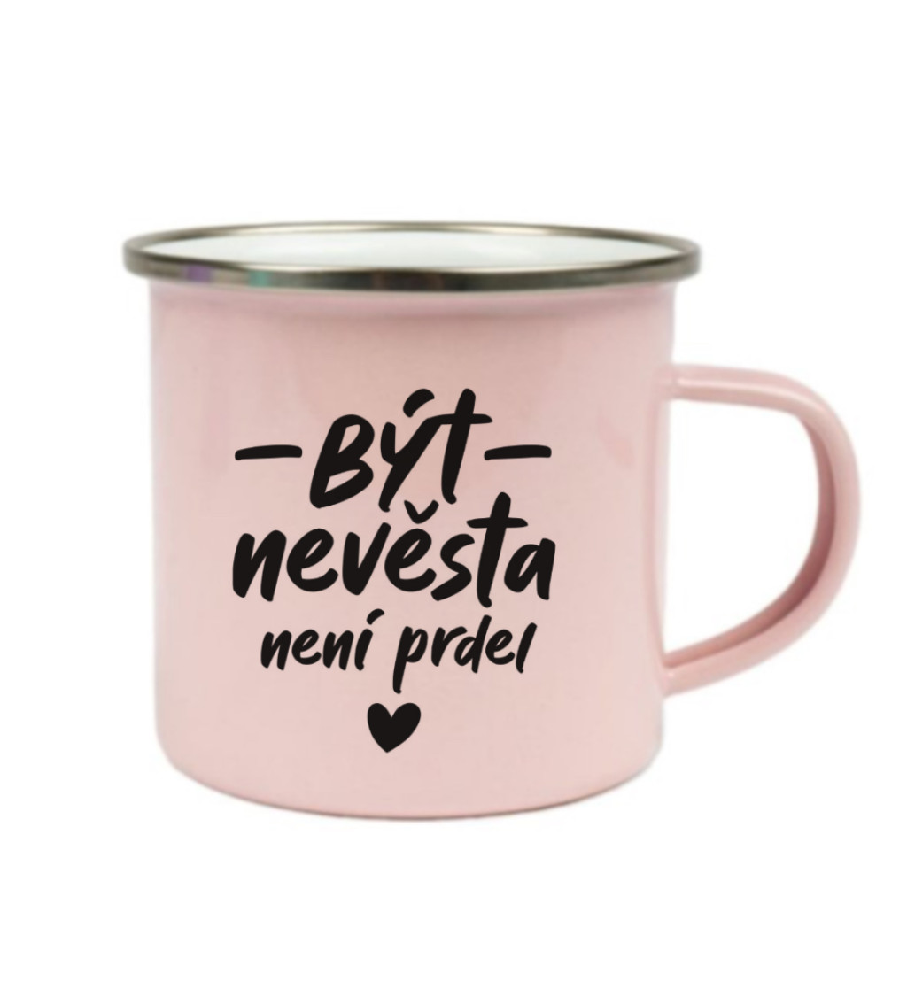 Růžový plecháček – Být nevěsta není prdel