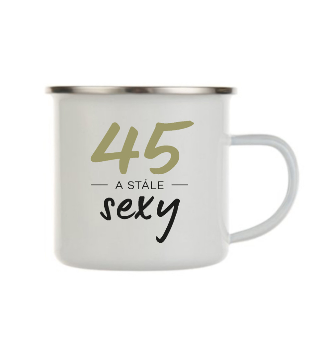 Bílý plecháček – 45 a stále sexy