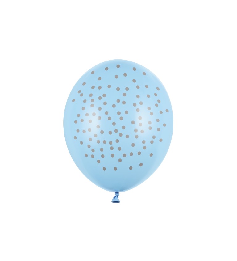 Pastelově modré balónky se stříbrnými puntíky