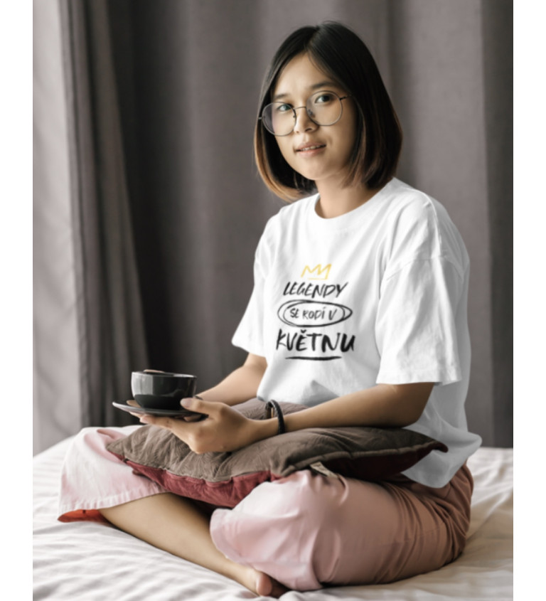 Nažehlovací motiv: Legendy se rodí v květnu