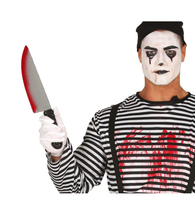 Hororový nůž s krví