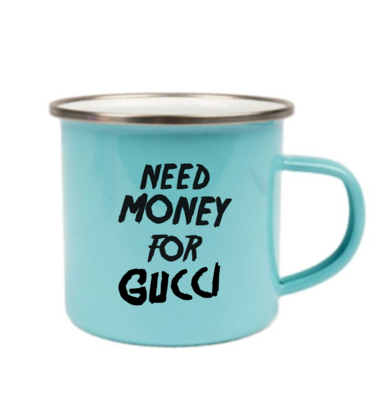 Modrý plecháček – Need money for Gucci