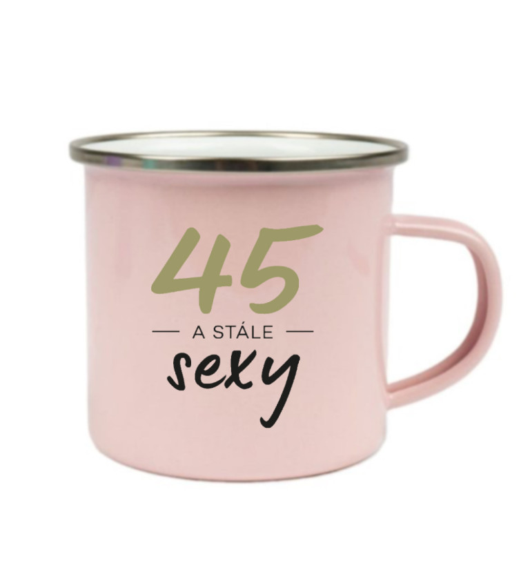 Růžový plecháček – 45 a stále sexy