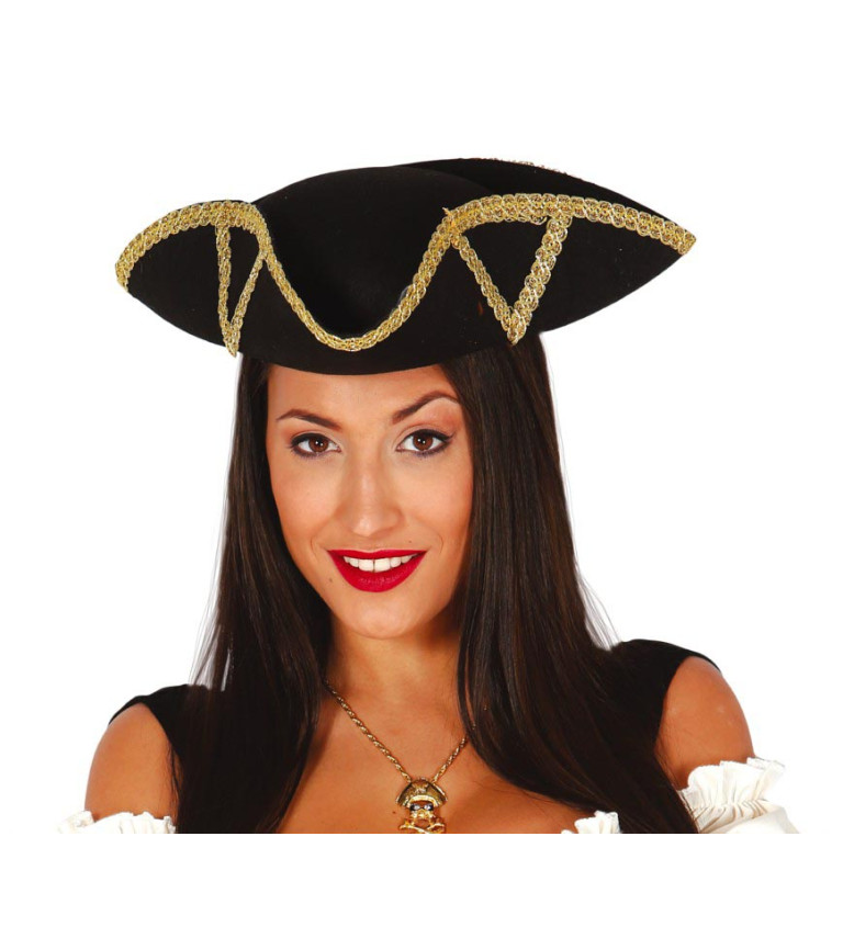 Kapitánský klobouk – admirálský