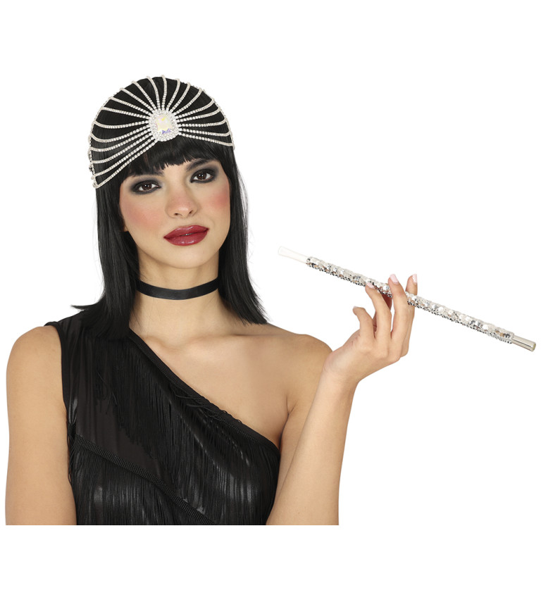 Stříbrný držák na cigarety